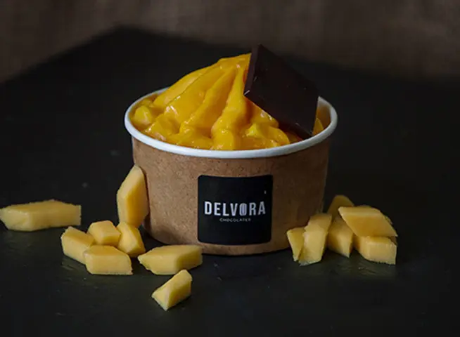 * Gelato ijs - mangosorbet