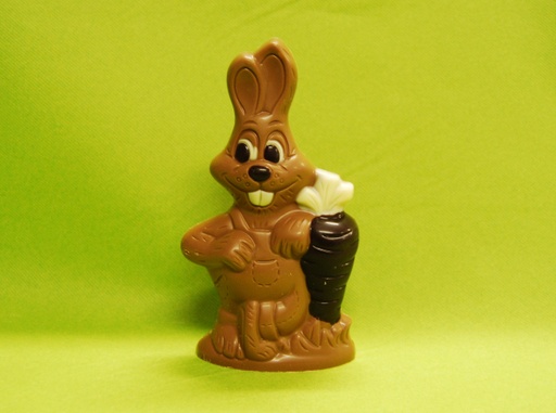 * Haas met wortel 19cm