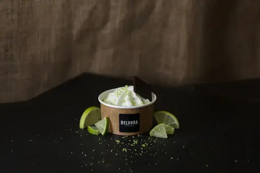 * Gelato ijs - limoensorbet